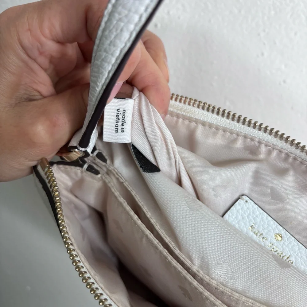 Kate Spade New York Leila Triple Gusset Crossbody Purse Striped Pink White EUC